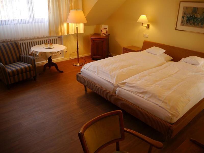 Romantik Waldhotel Mangold Bergisch Gladbach Esterno foto