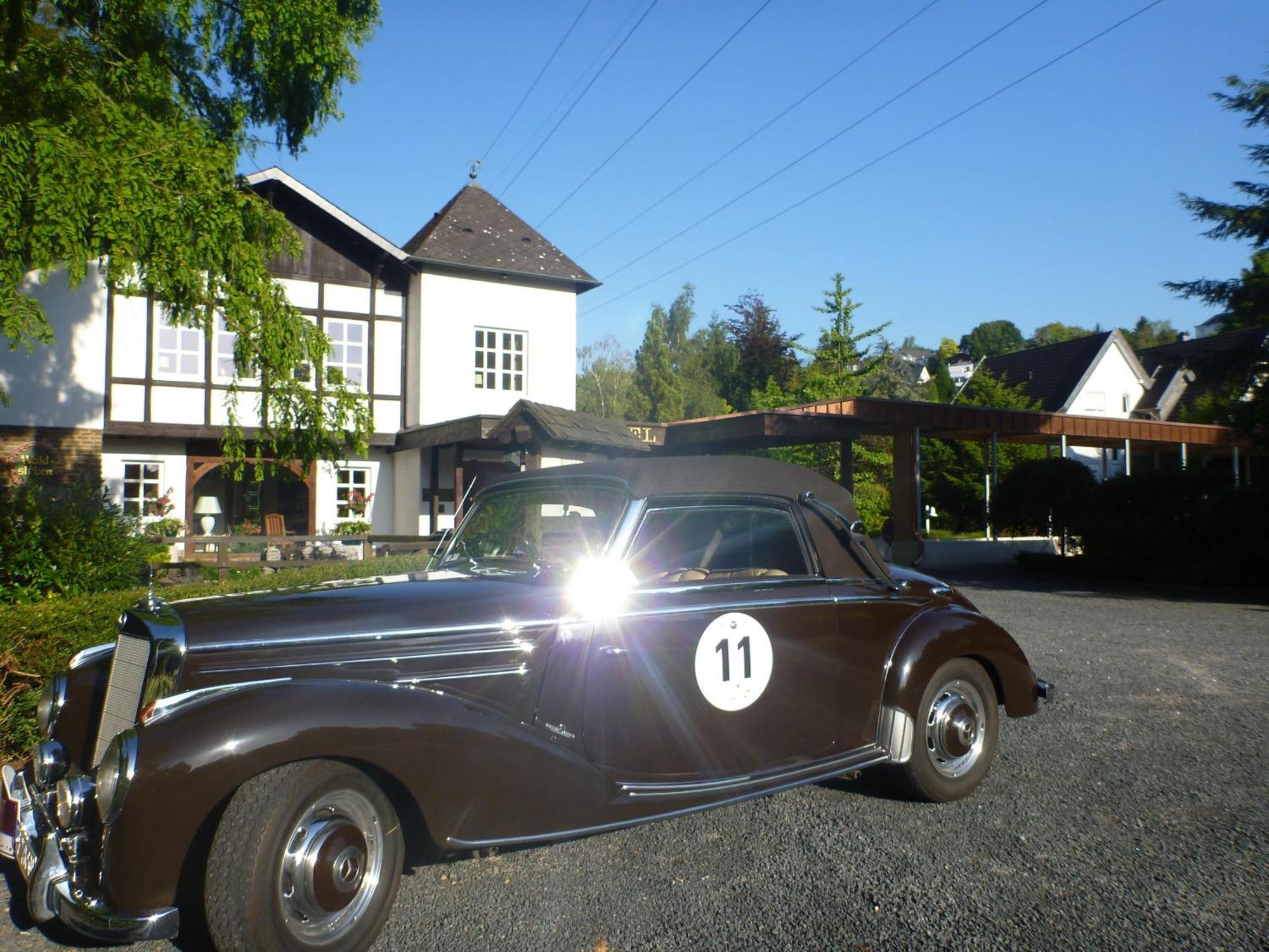 Romantik Waldhotel Mangold Bergisch Gladbach Esterno foto