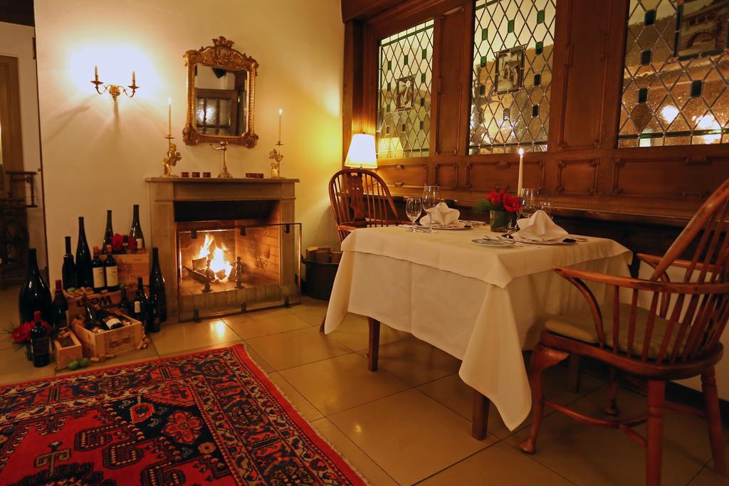 Romantik Waldhotel Mangold Bergisch Gladbach Esterno foto