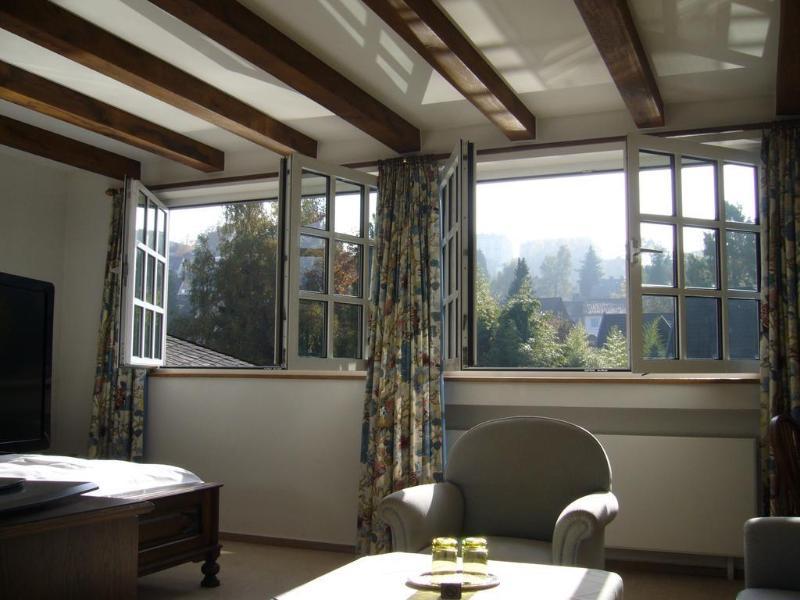 Romantik Waldhotel Mangold Bergisch Gladbach Esterno foto