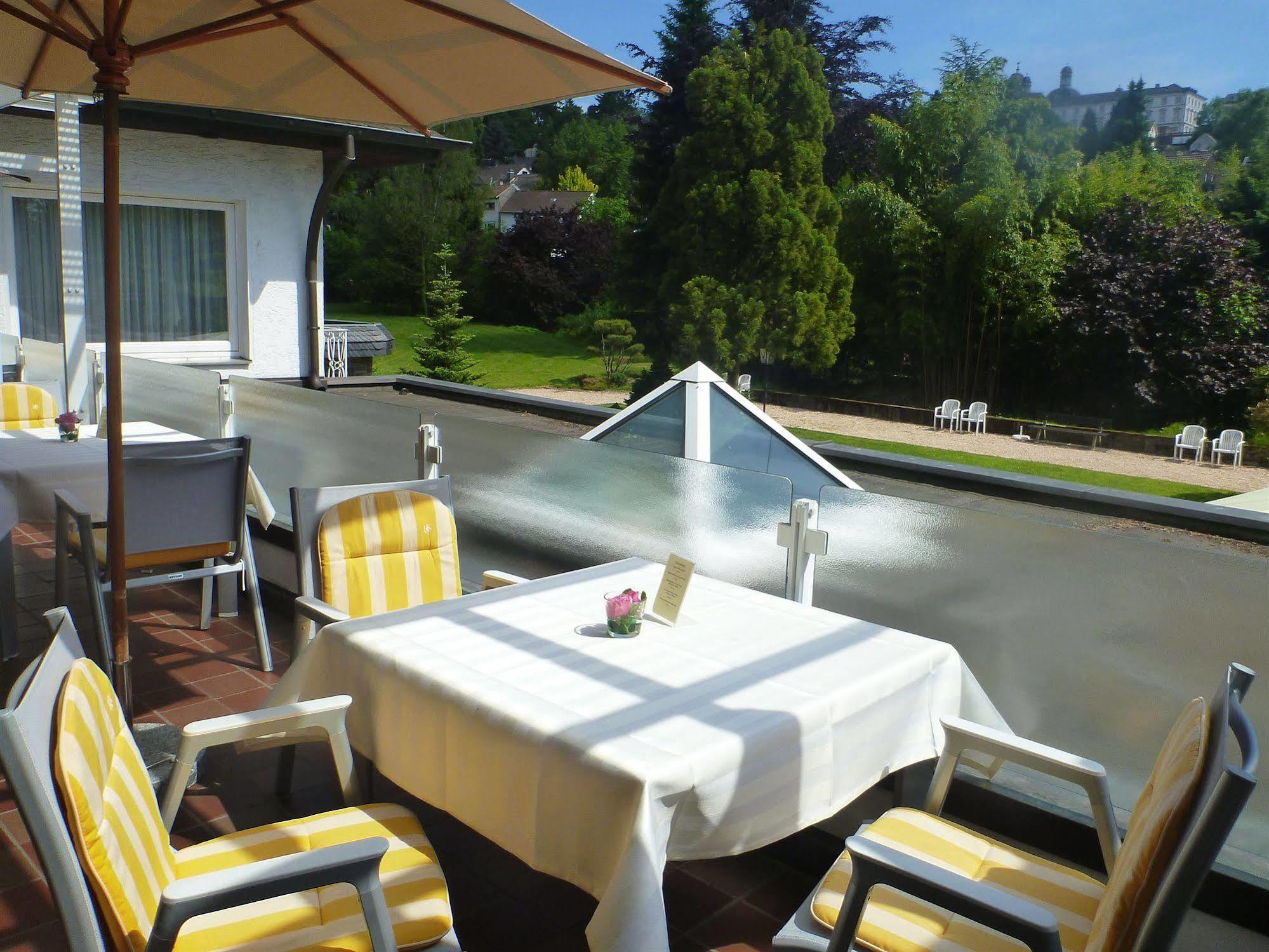 Romantik Waldhotel Mangold Bergisch Gladbach Esterno foto